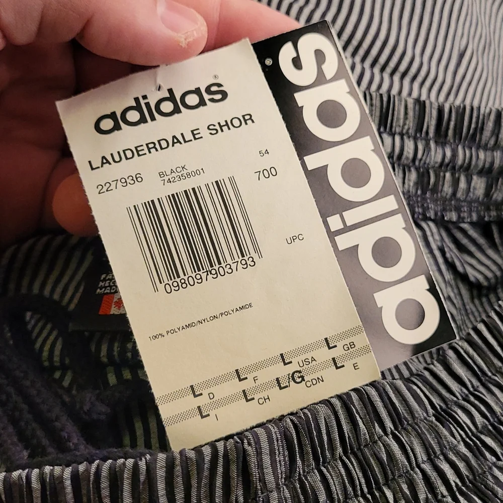 ADIDAS Grey Black Striped Lauderdale VTG Mens Large Athletic Running Shorts RARE